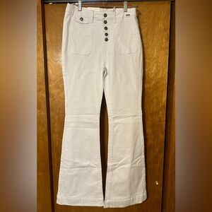 Judy Blue button fly white jeans